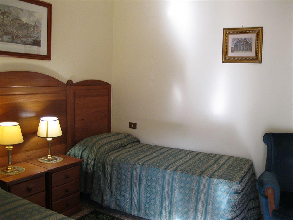 The Condottieri Rooms Rom Exterior foto