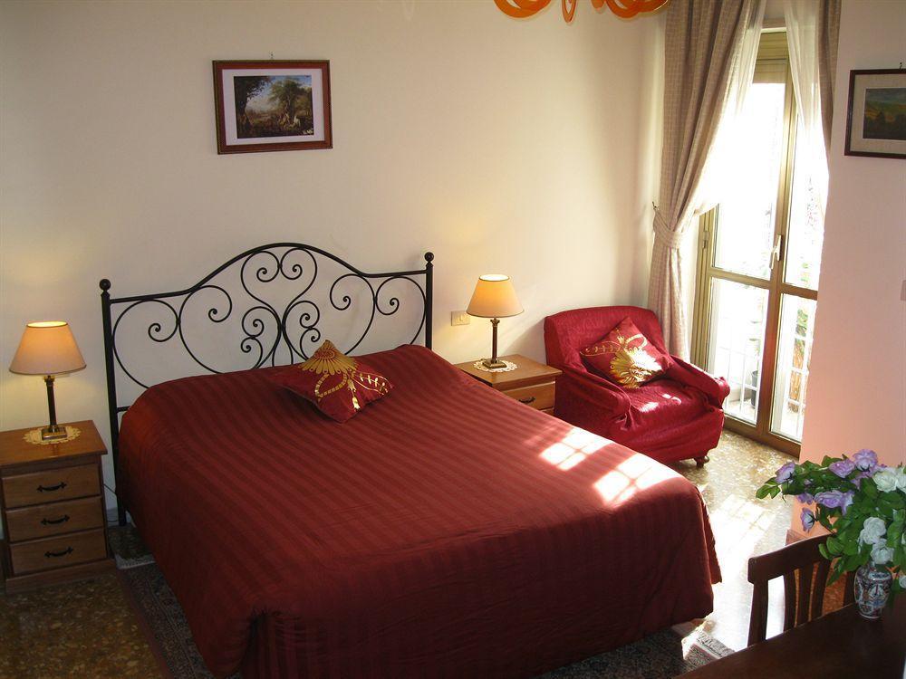 The Condottieri Rooms Rom Exterior foto